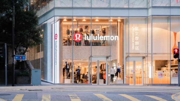Lululemon次季收入逾22億美元?jiǎng)兕A(yù)期 年內(nèi)大部分新開(kāi)分店位於內(nèi)地