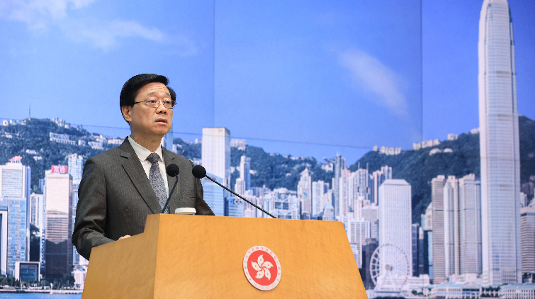 李家超：首次批準全政府動員應(yīng)對「蘇拉」政府續(xù)推善後工作