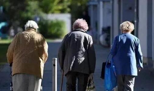 65歲以上老人佔(zhàn)18.4%達(dá)950萬(wàn) 韓國(guó)將進(jìn)入超老齡化社會(huì)