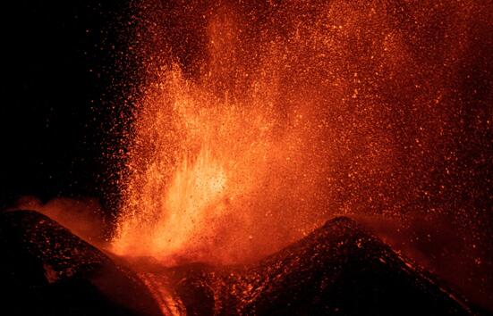 印尼火山噴發(fā) 日本氣象廳調查會否引發(fā)海嘯