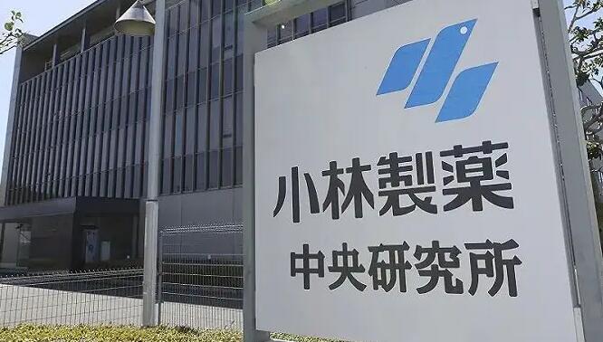 日本厚生勞動(dòng)?。阂蛐×盅u藥問題保健品住院的人數(shù)增至166人