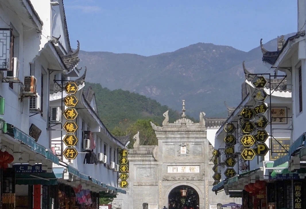 南嶽古鎮(zhèn)——高牆窄巷的幽靜，古樸悠遠的典雅