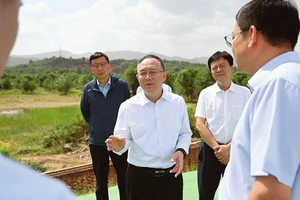 山西省委副書記、省長金湘軍：以項目建設(shè)引領(lǐng)新興產(chǎn)業(yè)發(fā)展