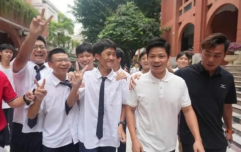 蘇炳添：目前中國(guó)短跑水平比以前高出一大截