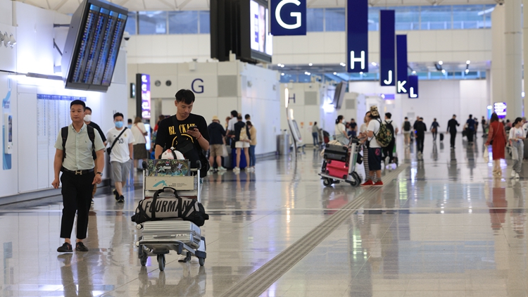警方聯(lián)同海關(guān)機(jī)場(chǎng)拘34歲男子 檢值223萬(wàn)元海洛英
