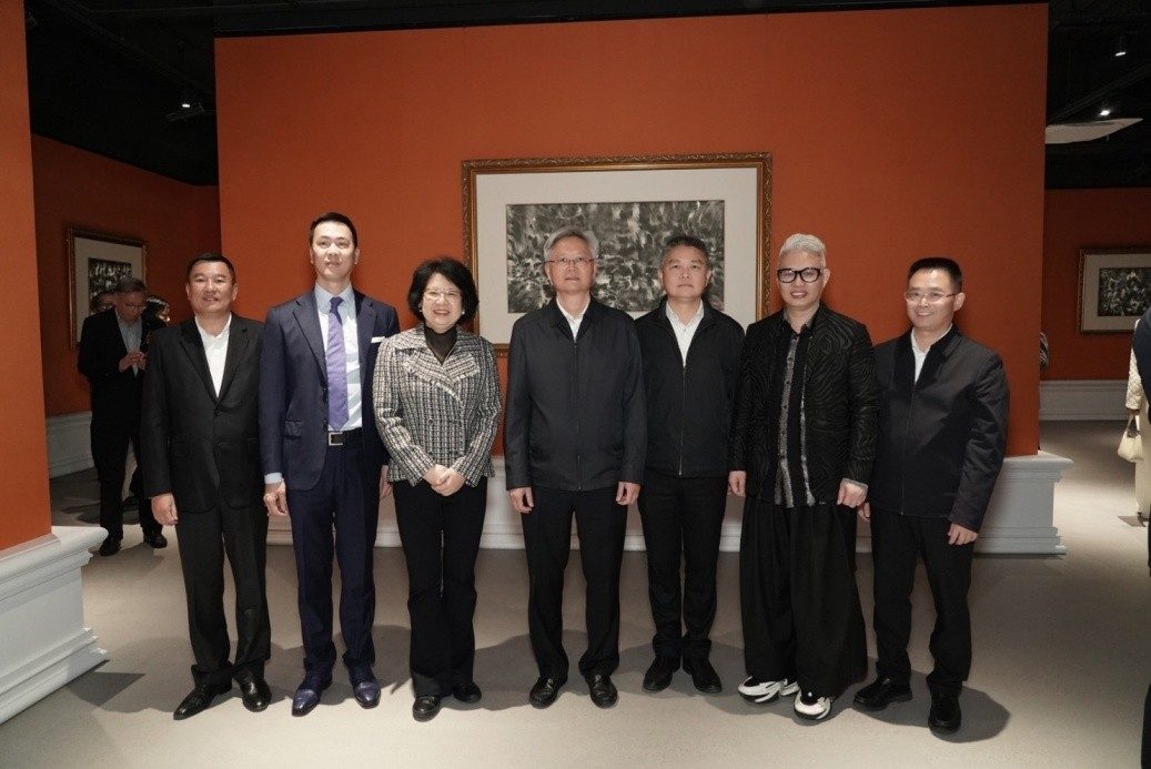 「分形與混沌：宇宙之魂」范毓周湧現(xiàn)主義水墨展（深圳）首展啟幕