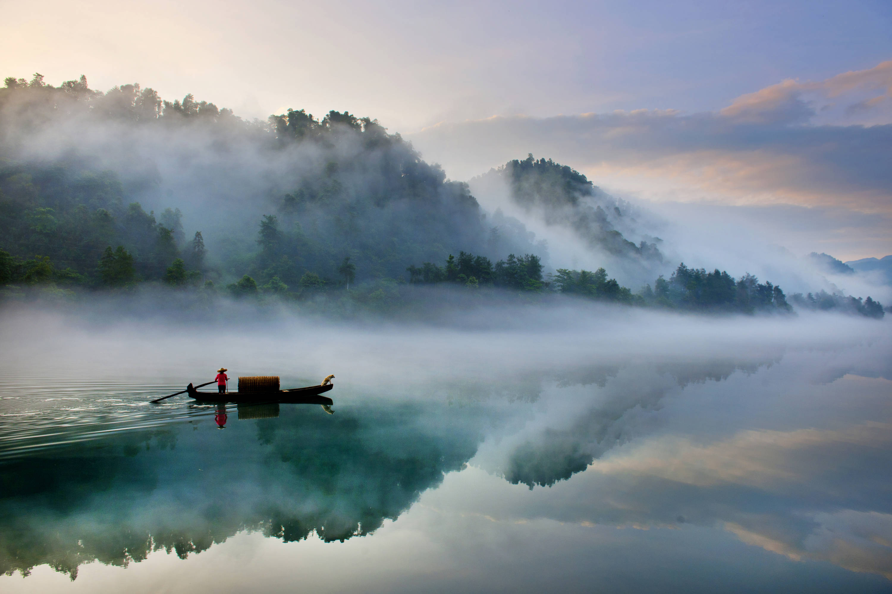 我國旅遊業(yè)從傳統(tǒng)服務業(yè)向新型動力產業(yè)轉型升級發(fā)展路徑研究     ——基於場景生產力理論分析