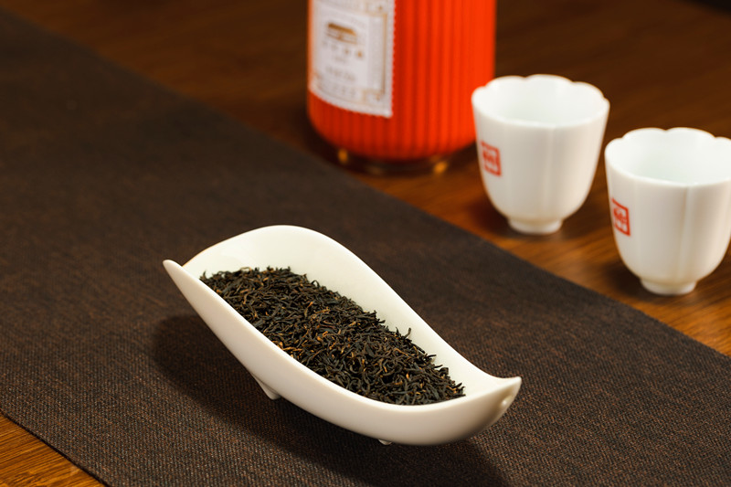 問鼎「茶王」！祁門紅茶閃耀安徽鬥茶會(huì)